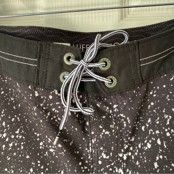 Reef Black and White Speckled Men's Board Shorts Size 34 - Picture 6 of 9